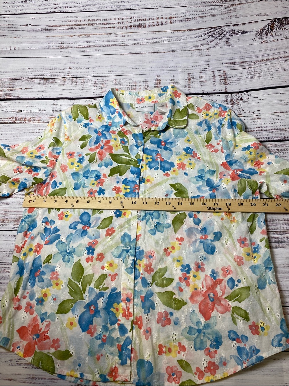 Alfred Dunner Floral Eyelet Button-Up Shirt - Blue, Green, Pink, Yellow - Picture 4 of 6